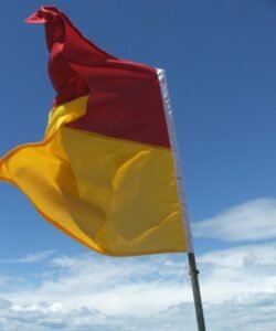 Playas de Melbourne y Victoria: qué significan las banderas y cómo evitar corrientes peligrosas Playas de Melbourne y Victoria: qué significan las banderas y cómo evitar corrientes peligrosas